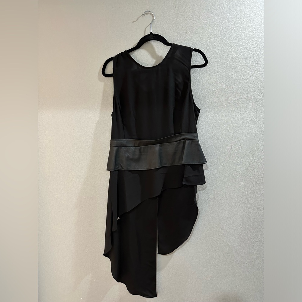 BCBG top